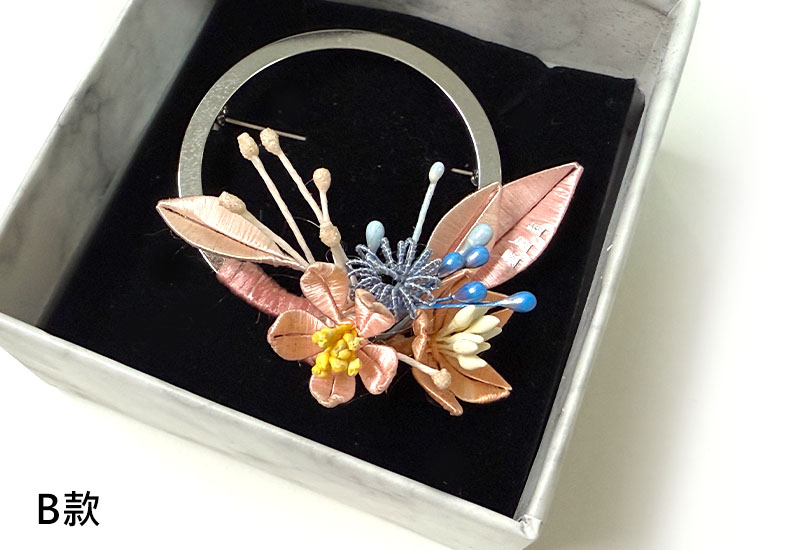 翼藝纏花福飾 -花好月圓滿福胸針/領巾釦雙用